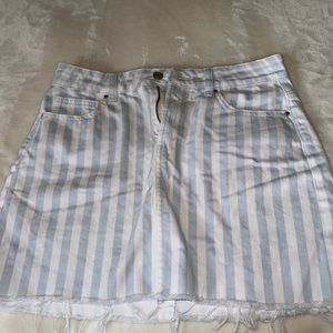 womens pacsun skirt size 26